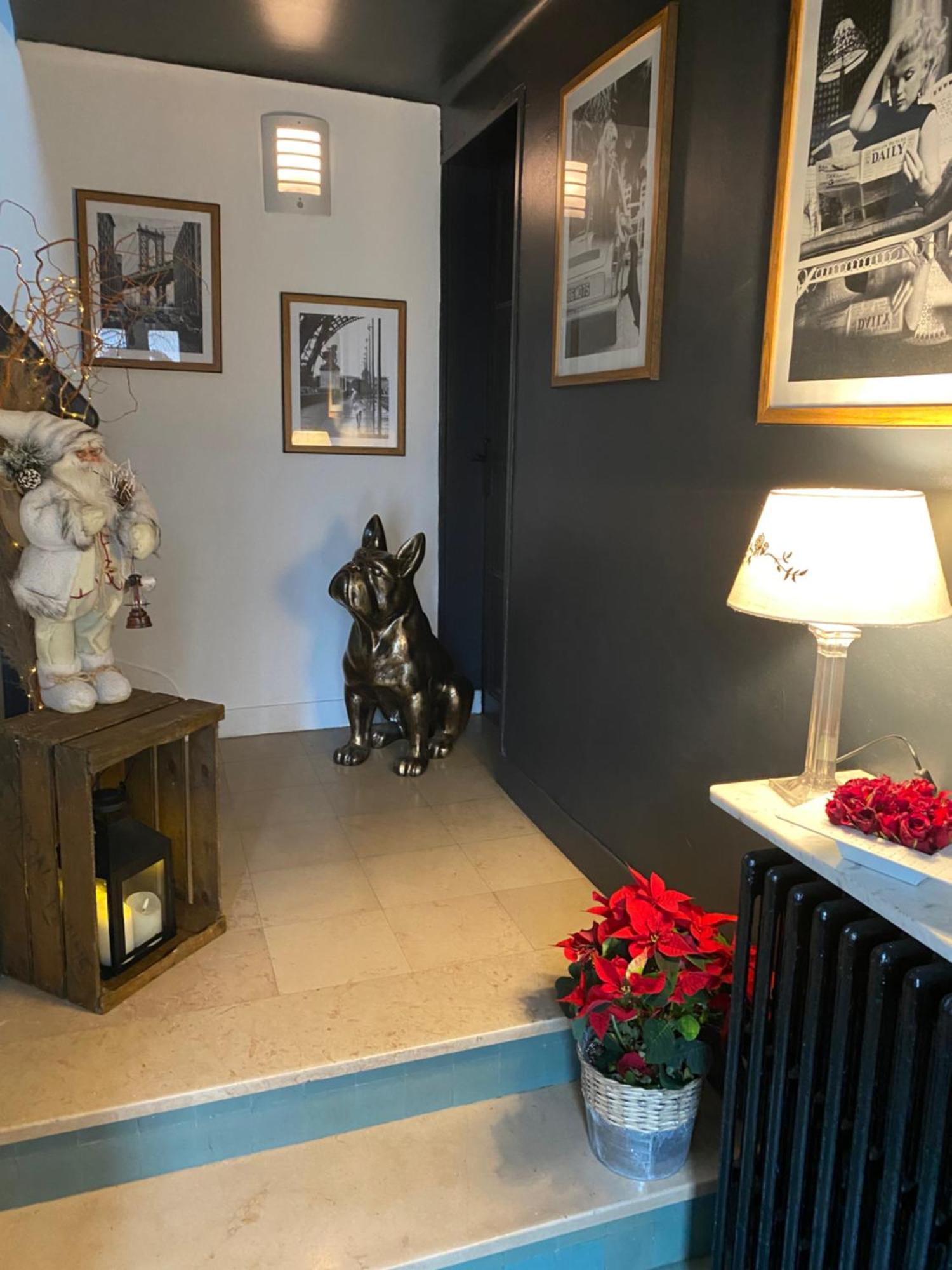 Chez Patou Bed & Breakfast Лавал Екстериор снимка