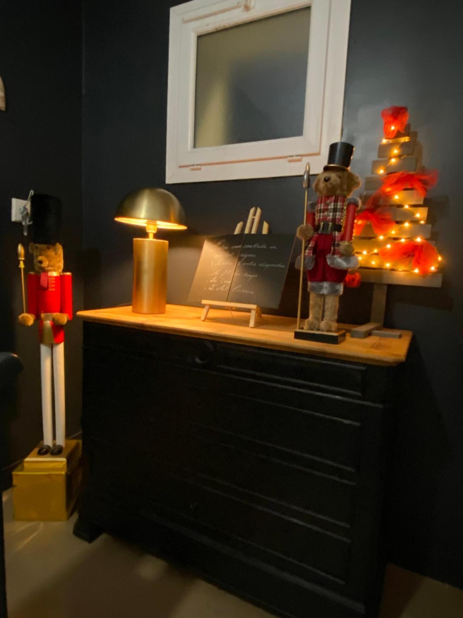 Chez Patou Bed & Breakfast Лавал Екстериор снимка